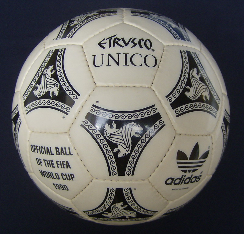 La Nación / El “Telstar 18” y todos los balones oficiales de los Mundiales