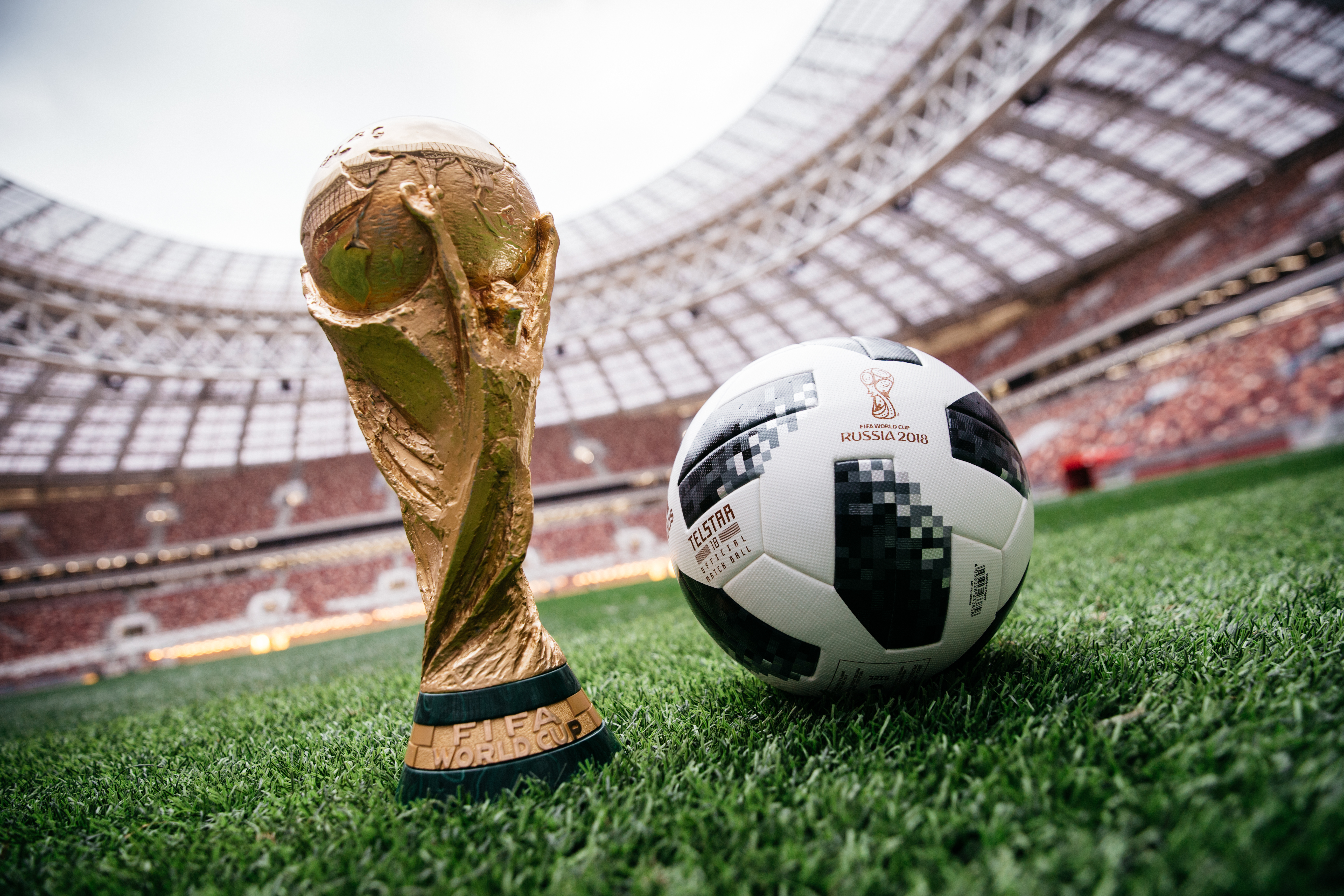 La Nación / El “Telstar 18” y todos los balones oficiales de los Mundiales